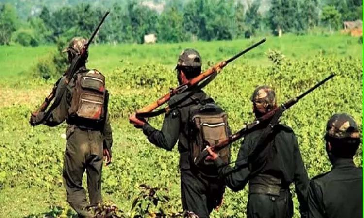 தெலுங்கானாவில் 41 மாவோயிஸ்டுகள் சரண்